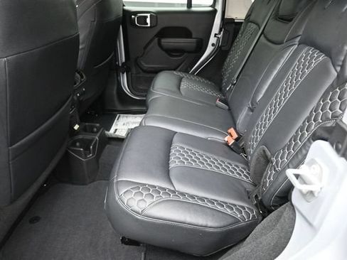 Used 2023 Jeep Wrangler Unlimited Sport w/ Sun And Sound Package AWD/4WD image 30