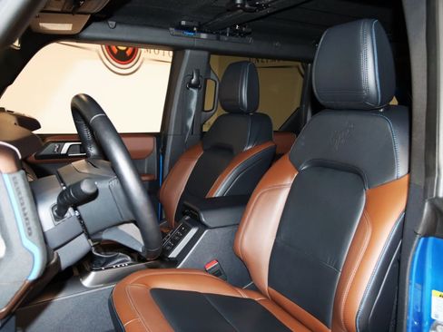 Used 2022 Ford Bronco Outer Banks w/ Sasquatch Package image 46