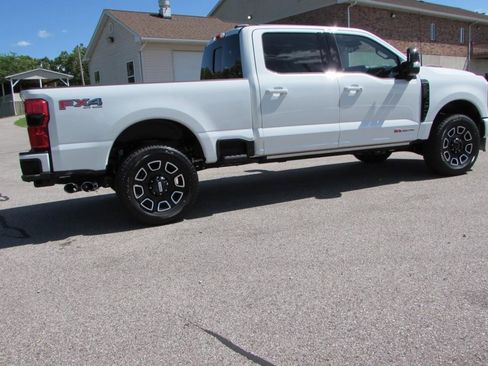 New 2025 Ford F250 Platinum image 8