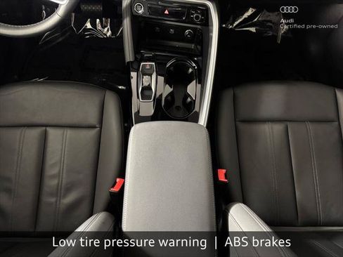 Used 2025 Audi Q5 Premium w/ Convenience Package AWD/4WD image 24