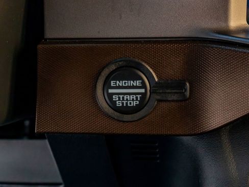 Used 2022 Ford Bronco Outer Banks image 22