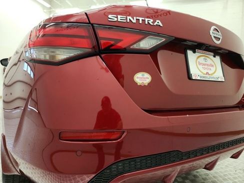 Used 2022 Nissan Sentra SV w/ All-Weather Package image 19