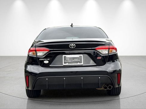 Used 2023 Toyota Corolla SE FWD image 4