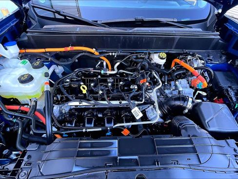 Certified 2023 Ford Maverick Lariat w/ Lariat Luxury Package image 34