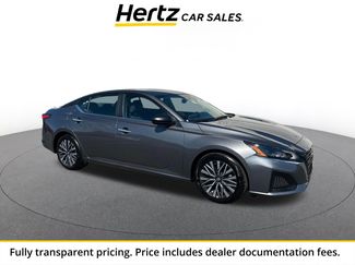 Used 2025 Nissan Altima 2.5 SV FWD video 1