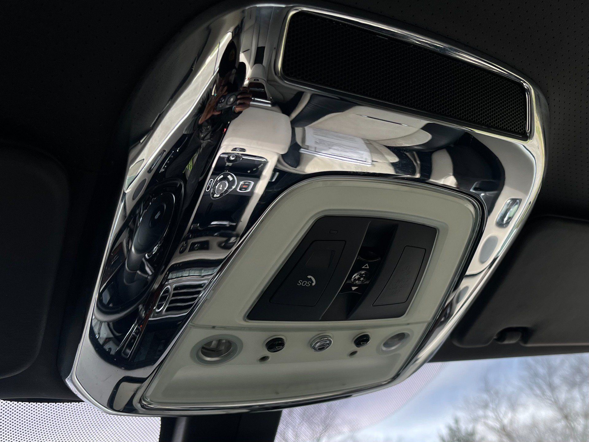 Used 2016 Rolls-Royce Wraith RWD image 37