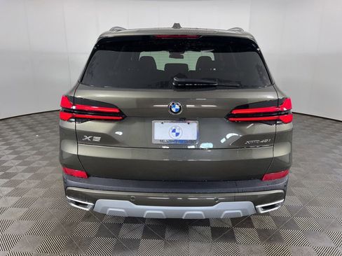 New 2026 BMW X5 xDrive40i w/ Climate Comfort Package AWD/4WD image 3