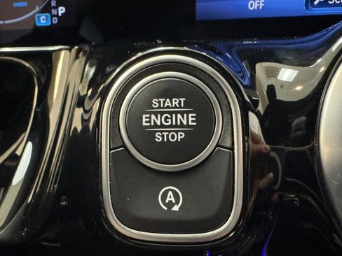 Certified 2025 Mercedes-Benz GLA 250 250 image 15