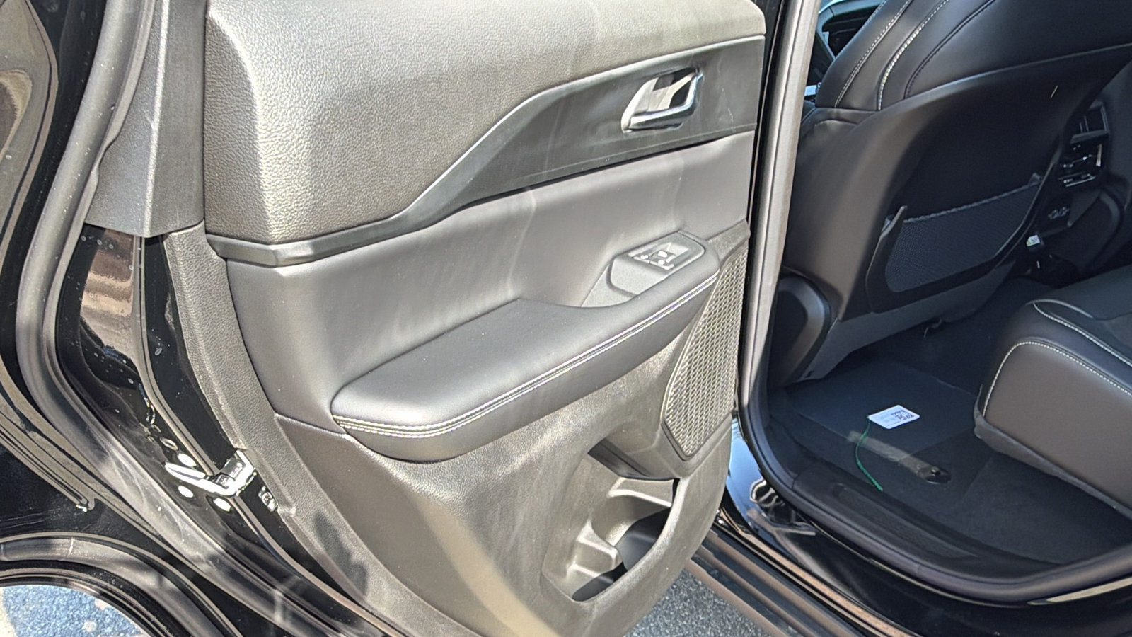 New 2027 Jeep Grand Cherokee Laredo X AWD/4WD image 19