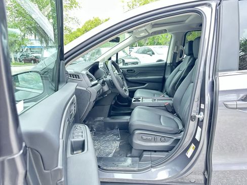 New 2026 Honda Odyssey EX-L image 2