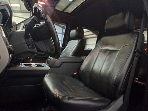 Used 2015 Ford F250 Lariat w/ Lariat Ultimate Package image 68