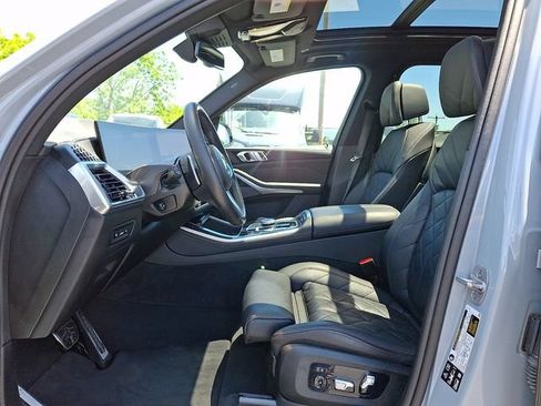 Used 2024 BMW X5 xDrive40i w/ M Sport Package AWD/4WD image 15