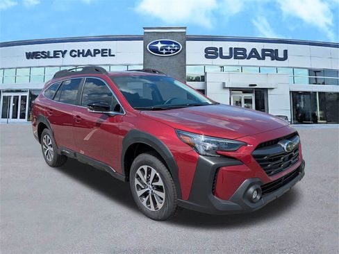 Certified 2025 Subaru Outback Premium image 2