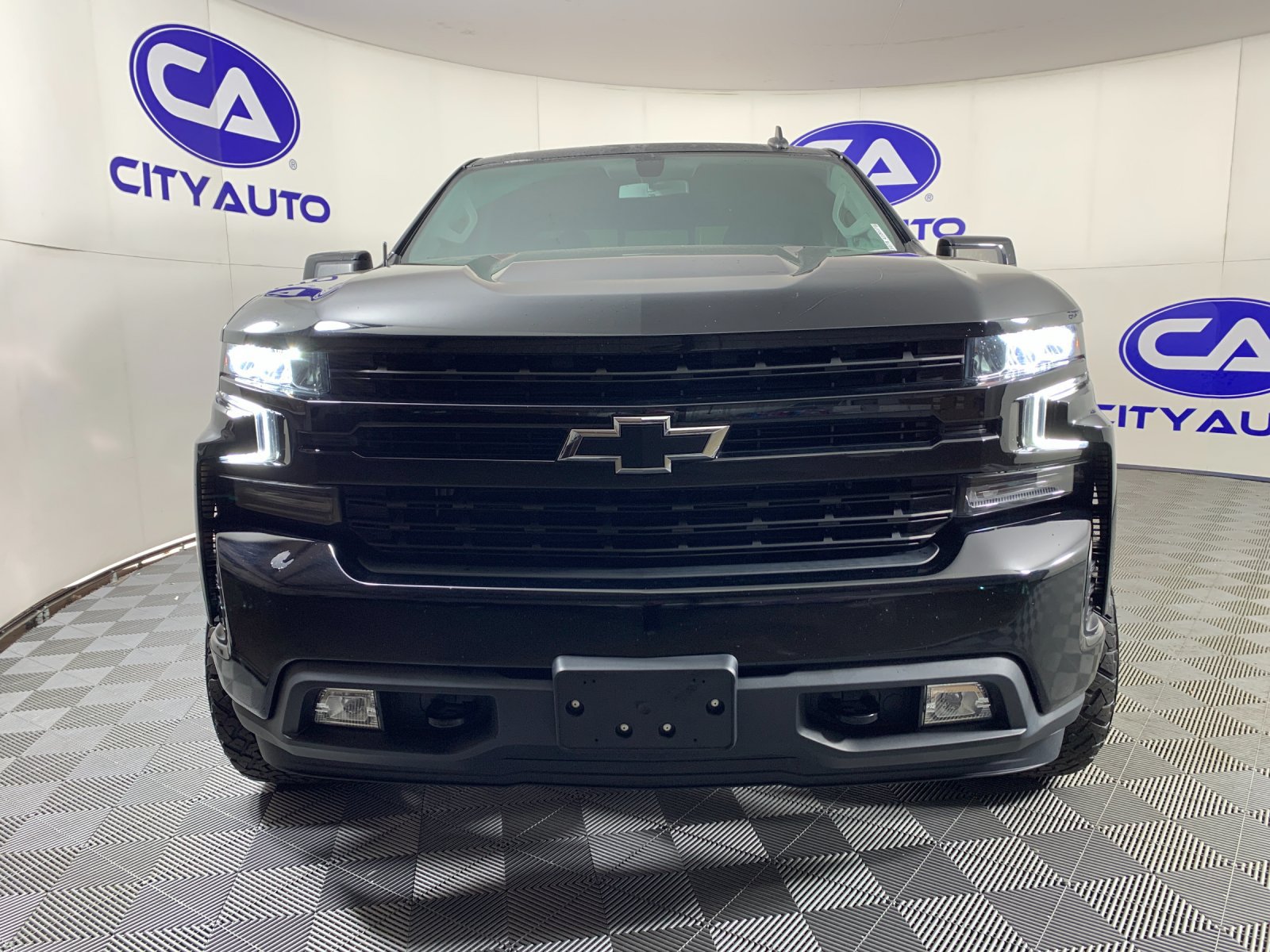 Used 2019 Chevrolet Silverado 1500 RST AWD/4WD image 9