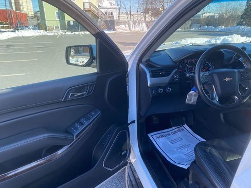Used 2017 Chevrolet Tahoe LT image 10