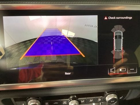 Certified 2025 Audi Q3 2.0T Premium w/ Convenience Package image 23