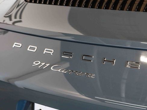 Used 2017 Porsche 911 Carrera image 23