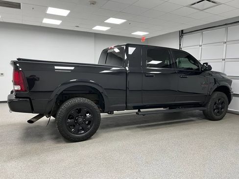 Used 2018 RAM 2500 Laramie w/ Sport Appearance Group AWD/4WD image 11