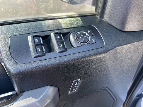 Used 2018 Ford F150 XLT w/ Equipment Group 302A Luxury image 10