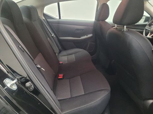 Used 2024 Nissan Sentra SV image 19