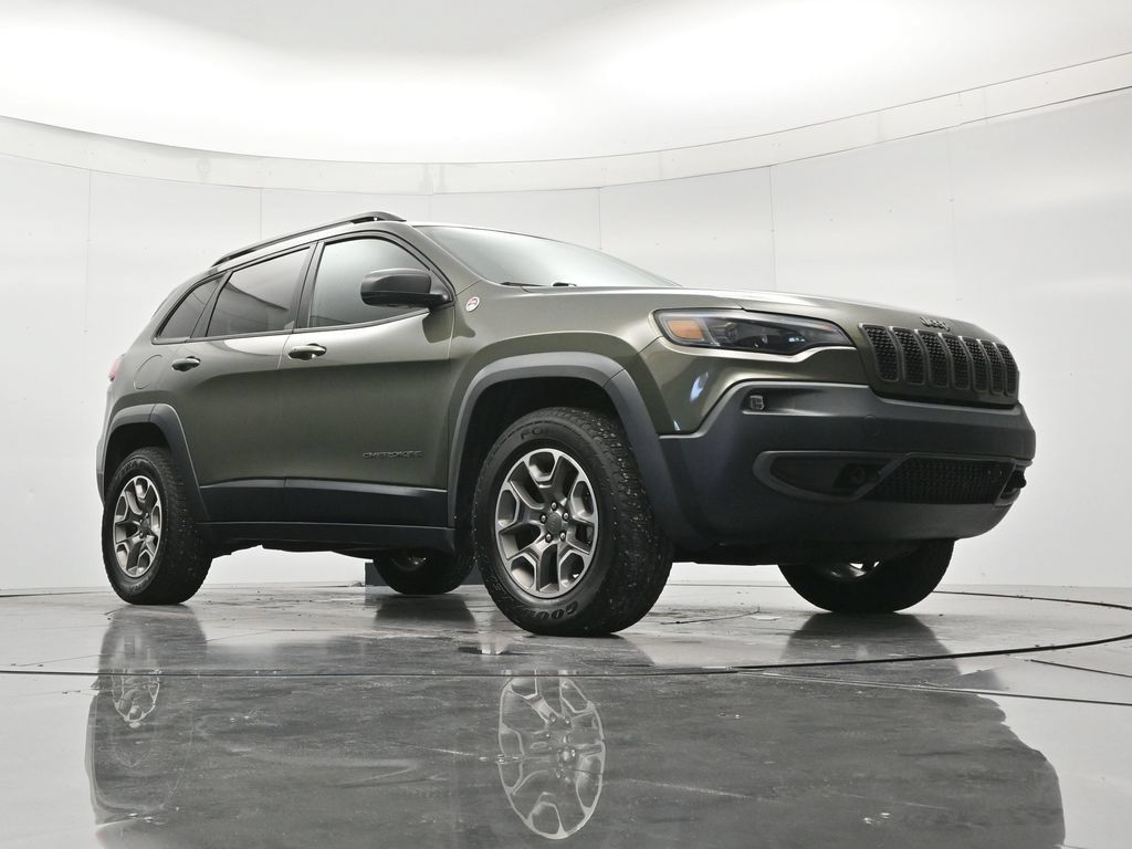 Used 2020 Jeep Cherokee Trailhawk w/ Cold Weather Group AWD/4WD image 38