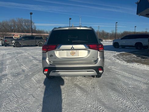 Used 2020 Mitsubishi Outlander SEL image 6