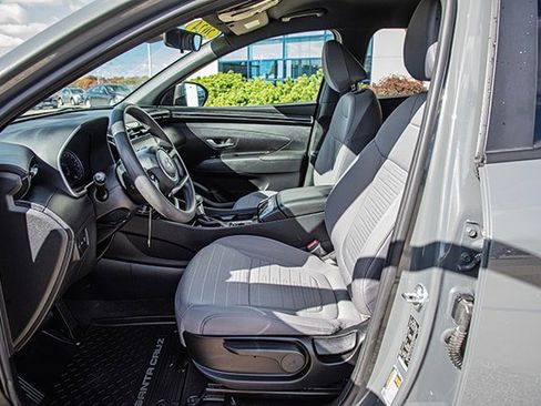 Used 2024 Hyundai Santa Cruz SE image 14