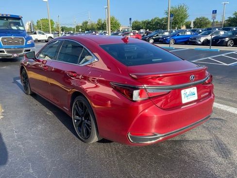 Used 2022 Lexus ES 300h F Sport w/ Accessory Package 2 image 6