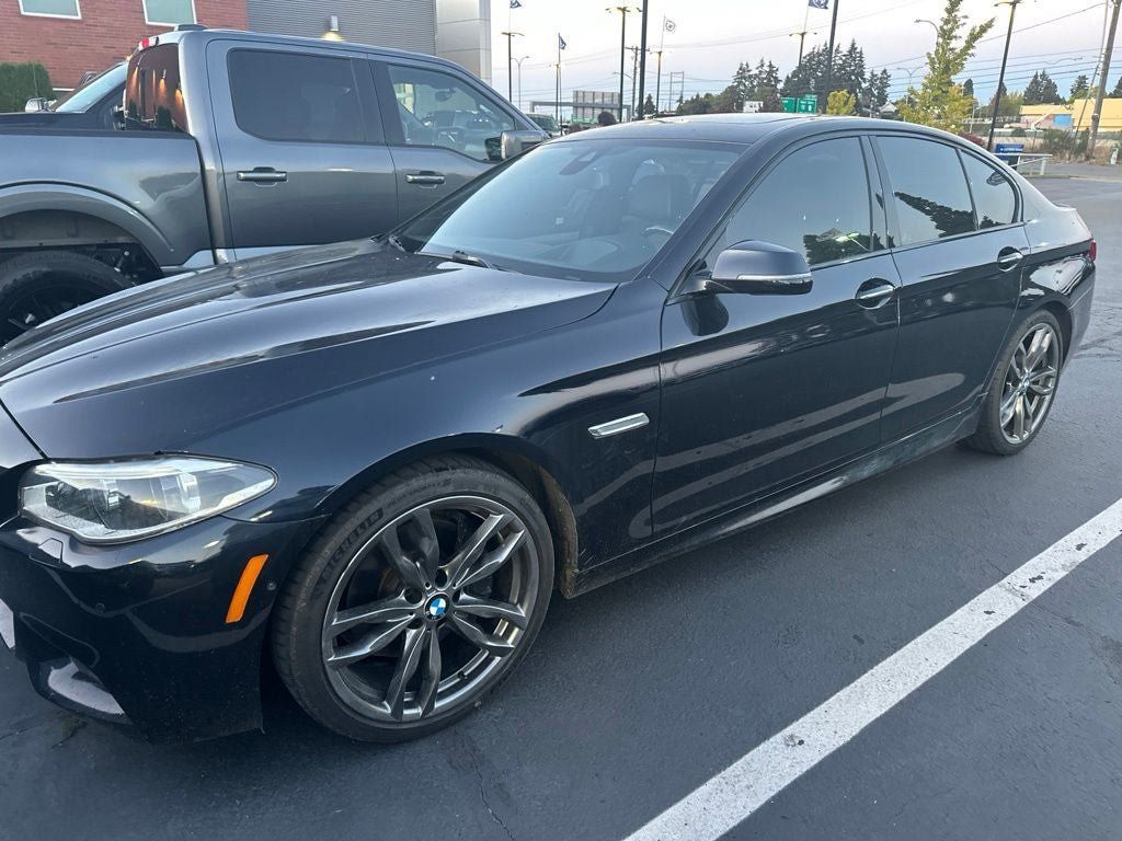 Used 2016 BMW 550i xDrive Sedan AWD/4WD image 3