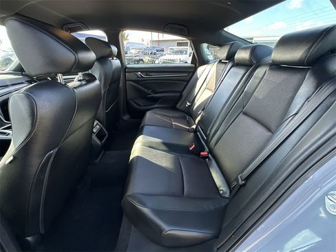 Used 2022 Honda Accord Sport image 30