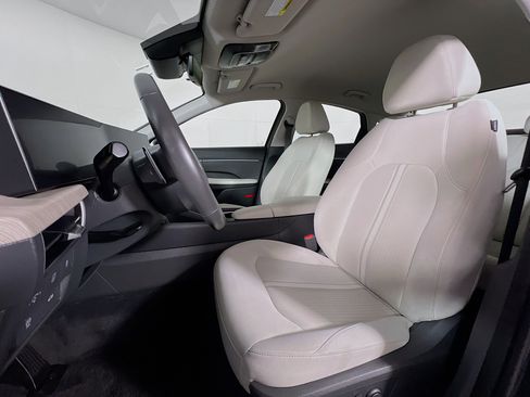 Used 2025 Hyundai Sonata SEL FWD image 11