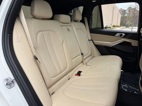 Used 2020 BMW X5 xDrive40i w/ Convenience Package image 40