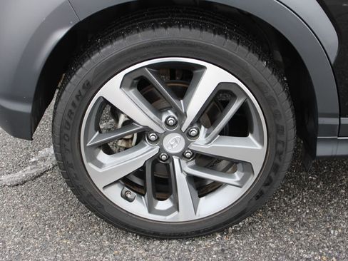 Used 2020 Hyundai Kona Limited image 34