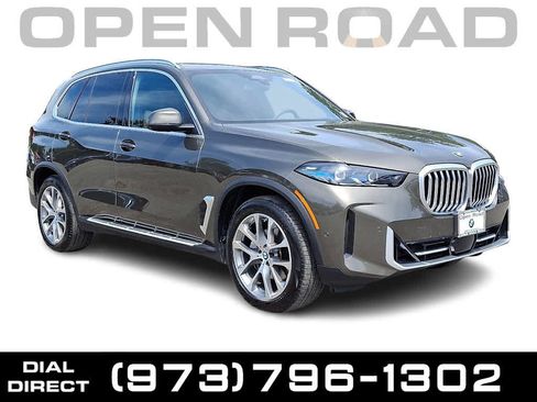 Used 2025 BMW X5 xDrive40i w/ Premium Package AWD/4WD image 1