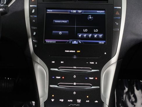 Used 2015 Lincoln MKZ w/ Equipment Group 102A Reserve image 7