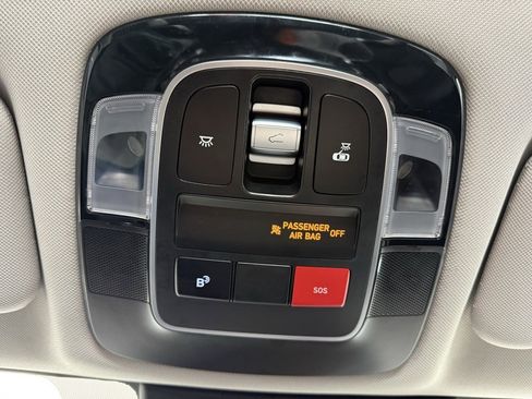 Used 2024 Hyundai Sonata Limited image 38