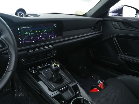 Used 2026 Porsche 911 GT3 RWD image 33