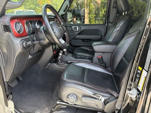 Used 2020 Jeep Wrangler Unlimited Rubicon AWD/4WD image 11