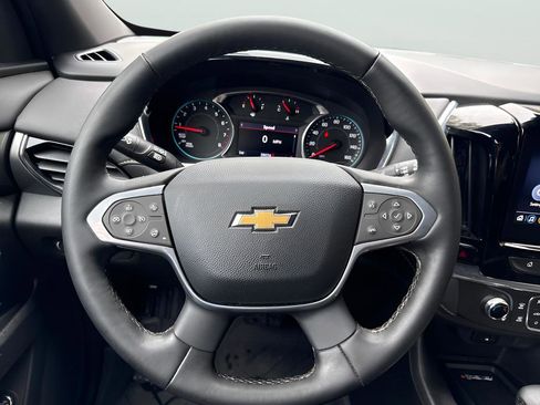 Used 2023 Chevrolet Traverse LT w/ Rear Camera Mirror Package AWD/4WD image 22