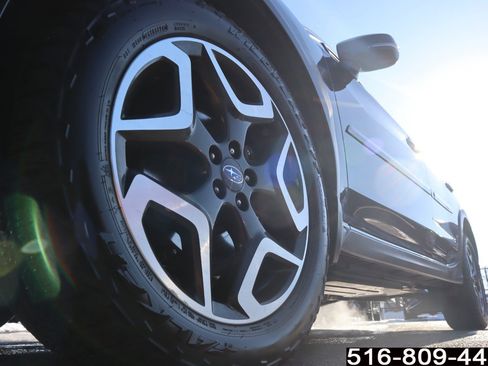 Used 2019 Subaru Crosstrek 2.0i Limited w/ Moonroof Package w/Navigation image 9