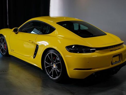 Used 2019 Porsche 718 Cayman RWD image 44