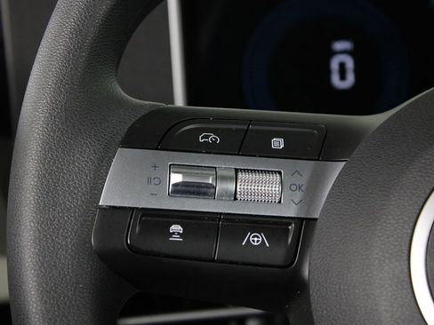 Used 2026 Hyundai Tucson SE image 26