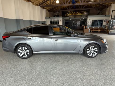 Used 2021 Nissan Altima 2.5 S FWD image 8