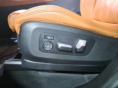 Used 2022 BMW X5 xDrive40i w/ Premium Package AWD/4WD image 29