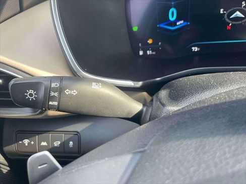 Used 2023 Hyundai Santa Fe SEL Premium image 23