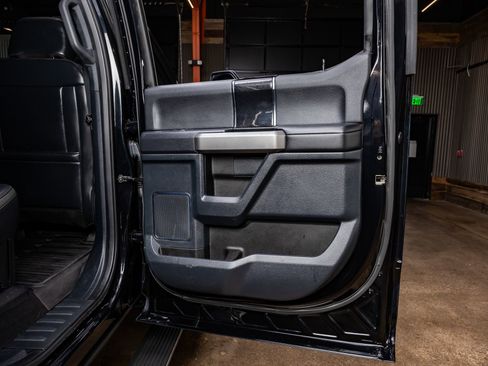 Used 2022 Ford F250 Platinum image 39