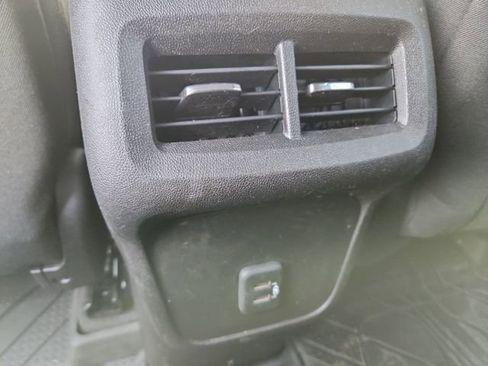 Certified 2021 Chevrolet Equinox LT image 20