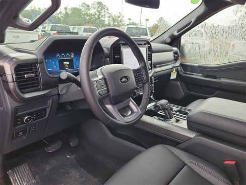 New 2025 Ford F150 Lariat w/ Equipment Group 501A Mid image 7