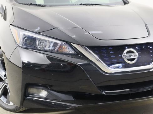 Used 2022 Nissan Leaf SV w/ Protection Package image 37