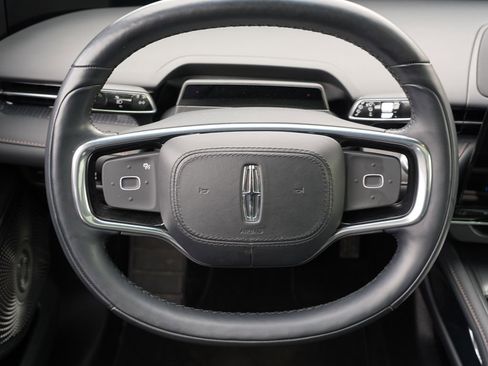 Used 2024 Lincoln Nautilus Reserve w/ Equipment Group 203A image 27